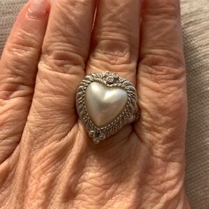 Judith Ripka Sterling and Mabe Look Pearl Ring. NWOT